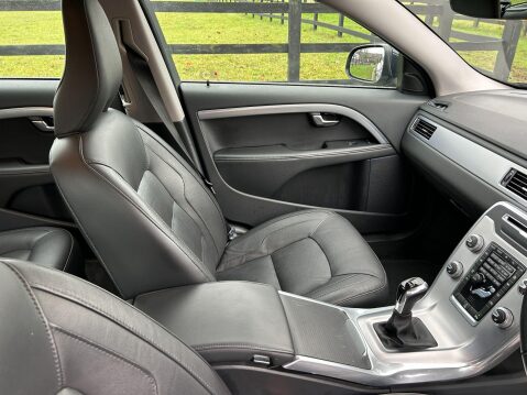 Volvo V70 2.0 D4 SE Lux Euro 6 (s/s) 5dr 36