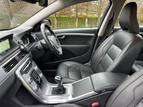 Volvo V70 2.0 D4 SE Lux Euro 6 (s/s) 5dr 35