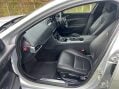 Jaguar XE 2.0d R-Sport Auto AWD Euro 6 (s/s) 4dr 9