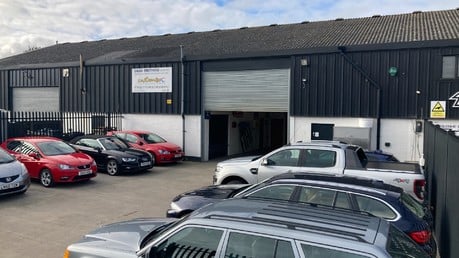 Welcome to David Brothers Cars Ltd!