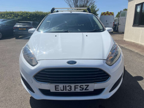 Ford Fiesta 1.5 Fiesta Base TDCi 3dr 4