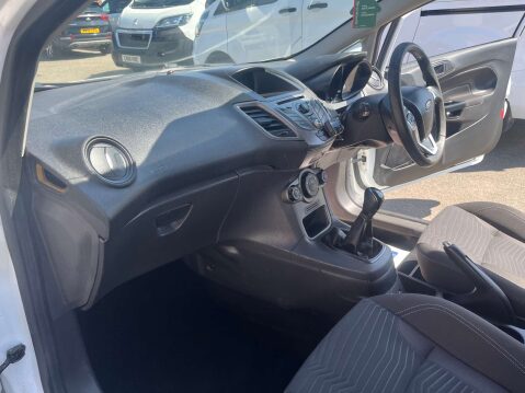Ford Fiesta 1.5 Fiesta VAN Base TDCi 3dr 32