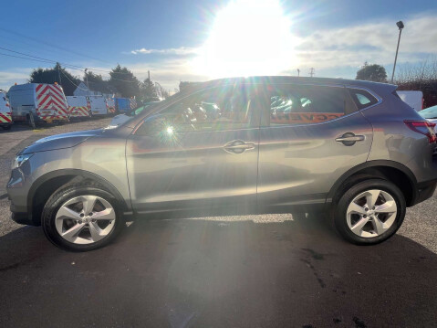 Nissan Qashqai 1.5 Qashqai Acenta Premium dCi 5dr 11