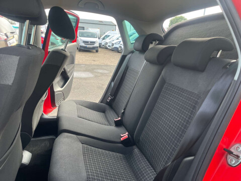 Volkswagen Polo 1.0 Polo SE 5dr 38