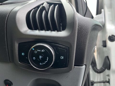 Ford Transit Custom 2.2 Transit Custom 290 SPORT STYLE SWB AIRCON 6