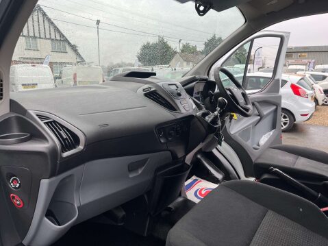 Ford Transit Custom 2.2 Transit Custom 290 SPORT STYLE SWB AIRCON 22