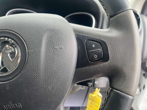 Vauxhall Vivaro 1.6 Vivaro 2700 Sport CDTi BT S/S 22