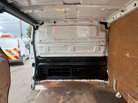 Vauxhall Vivaro 1.6 Vivaro 2700 Sport CDTi BT S/S 30