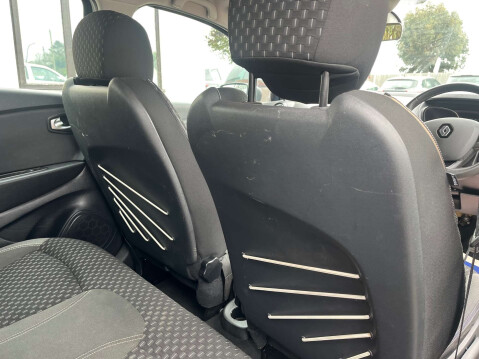 Renault Captur 1.2 Captur Dynamique Nav TCe 5dr 28
