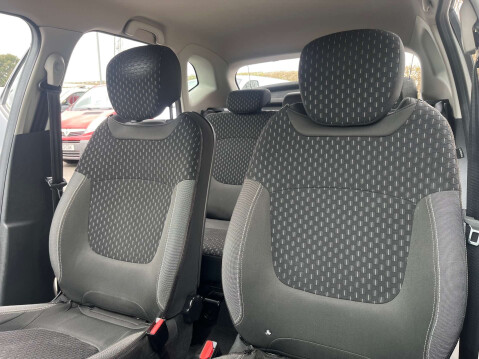 Renault Captur 1.2 Captur Dynamique Nav TCe 5dr 40