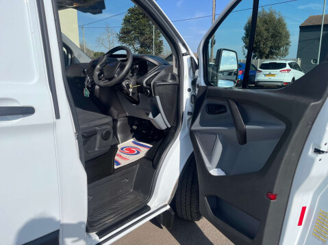 Ford Transit Custom 2.2 TDCi 290 Panel Van 5dr Diesel Manual L1 H1 TWIN SIDE DOORS EX BT FLEET 15