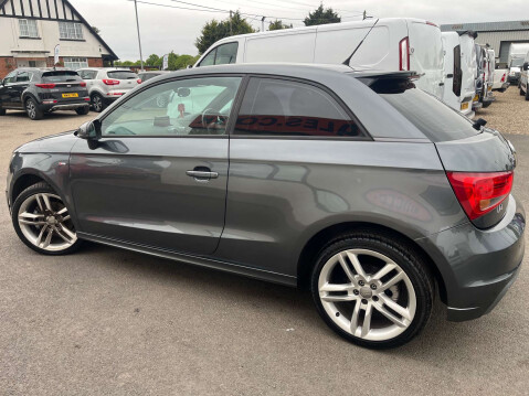 Audi A1 1.6 A1 S Line TDI 3dr 9