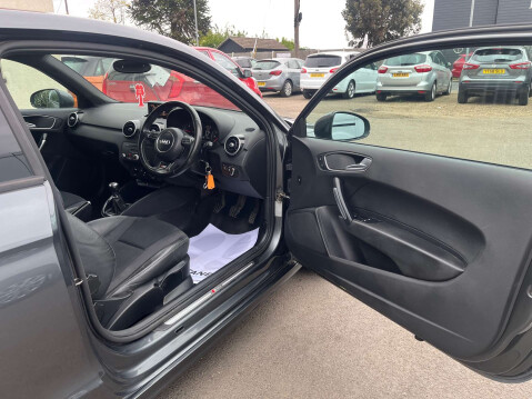 Audi A1 1.6 A1 S Line TDI 3dr 16