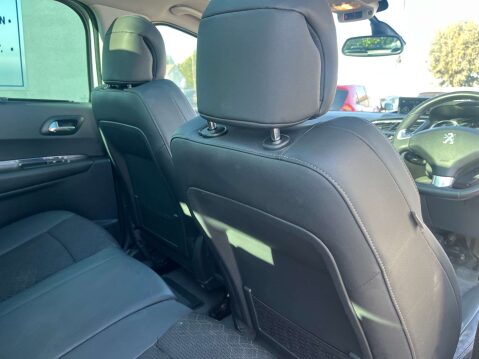 Peugeot 3008 1.6 3008 Allure Blue HDi S/S Auto 5dr 35