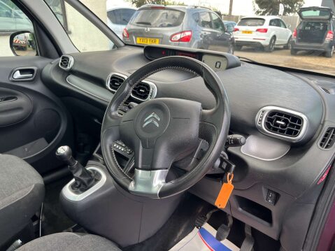 Citroen C3 Picasso 1.6 C3 Picasso Platinum Blue HDi 5dr 17