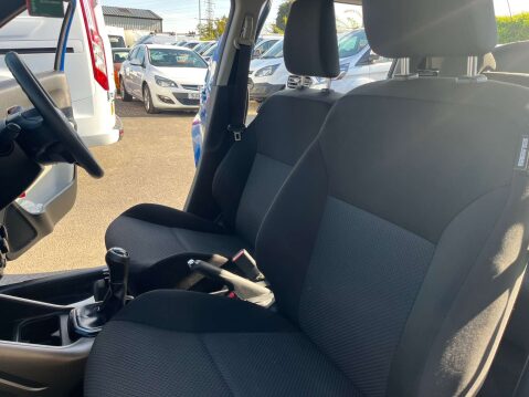 Suzuki Ignis 1.2 Ignis SZ-T DualJet SHVS 5dr 39