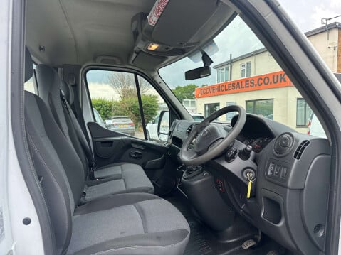 Nissan NV400 2.3 NV400 SE dCi 16FT RECOVERY TRUCK 22