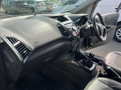 Ford Ecosport 1.0 EcoSport Titanium S 5dr 38