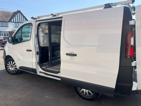 Vauxhall Vivaro 1.6 Vivaro 2900 CDTi ecoFLEX 34
