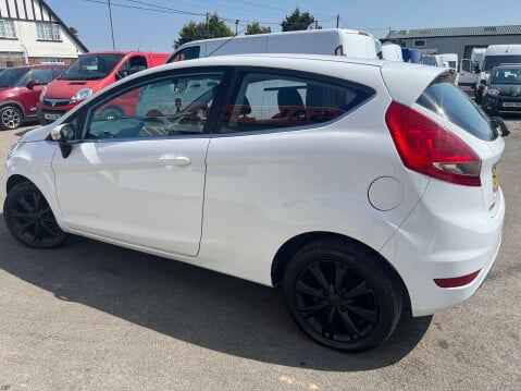 Ford Fiesta 1.2 Fiesta Zetec 3dr 9