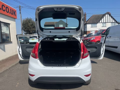 Ford Fiesta 1.2 Fiesta Zetec 3dr 30