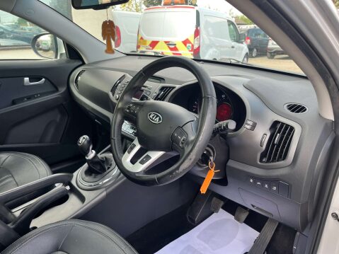 Kia Sportage 2.0 Sportage KX-3 CRDi 4WD 5dr 17