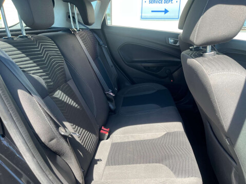 Ford Fiesta 1.2 Fiesta Zetec 5dr 29