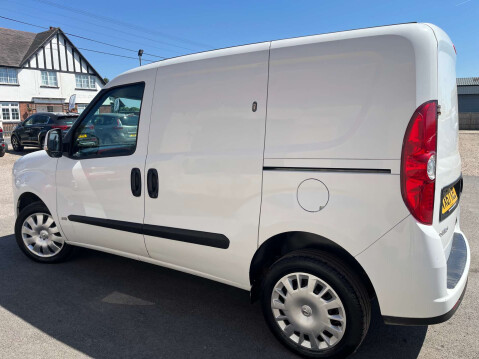 Vauxhall Combo Combo 2300 Sportive 1.3 CDTi ecoFLEX S/S Euro 6 9
