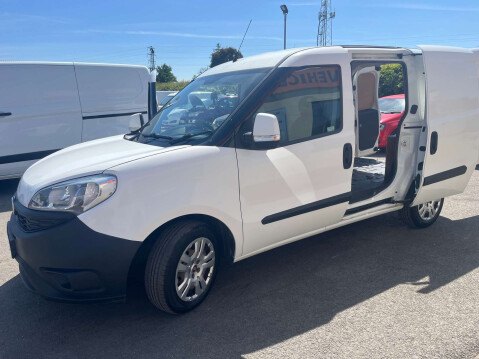 Fiat Doblo 1.2 Doblo 16V SX MultiJet II 31