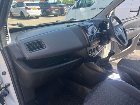 Fiat Doblo 1.2 Doblo 16V SX MultiJet II 37