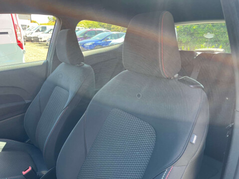 Ford Fiesta 1.0 Fiesta ST-Line T 3dr 35