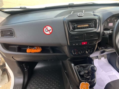 Fiat Doblo 1.6 Doblo 16V MultiJet 40