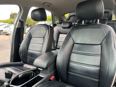 Ford Mondeo 2.0 Mondeo Titanium X Business Edition TDCi 5dr 40