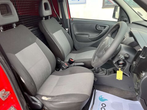 Vauxhall Combo 1.2 Combo 1700 CDTi 18