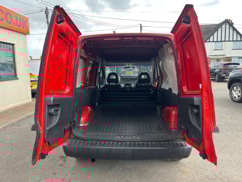Vauxhall Combo 1.2 Combo 1700 CDTi 27
