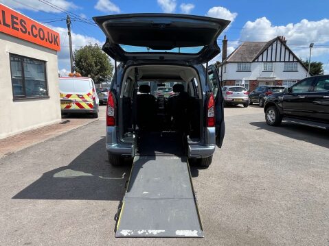 Peugeot Partner Tepee 1.6 HDi Teepee Style MPV 5dr Diesel Automatic (135 g/km, 92 bhp) 35