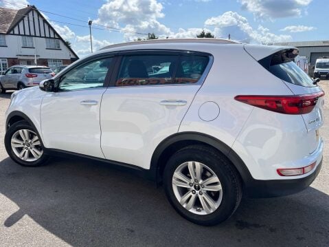 Kia Sportage 1.7 Sportage 2 CRDi ISG Semi-Auto 5dr 9