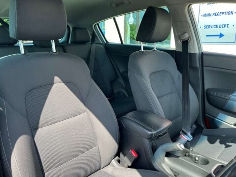 Kia Sportage 1.7 Sportage 2 CRDi ISG Semi-Auto 5dr 18