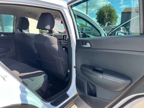 Kia Sportage 1.7 Sportage 2 CRDi ISG Semi-Auto 5dr 31