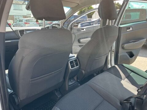 Kia Sportage 1.7 Sportage 2 CRDi ISG Semi-Auto 5dr 39