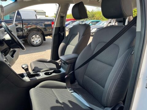 Kia Sportage 1.7 Sportage 2 CRDi ISG Semi-Auto 5dr 42