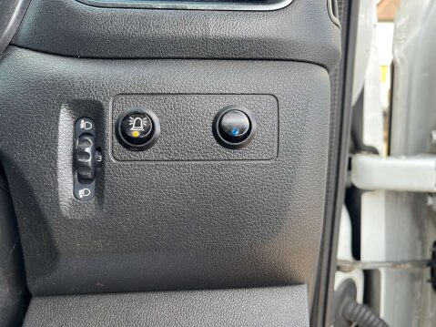 Vauxhall Movano 2.3 Movano L3H3 F3500 CDTi 18