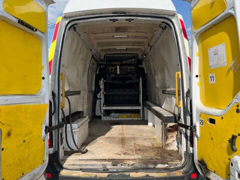Vauxhall Movano 2.3 Movano L3H3 F3500 CDTi 27