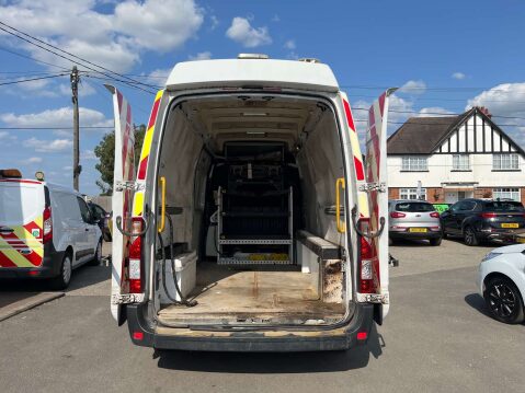 Vauxhall Movano 2.3 Movano L3H3 F3500 CDTi 31