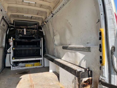 Vauxhall Movano 2.3 Movano L3H3 F3500 CDTi 29