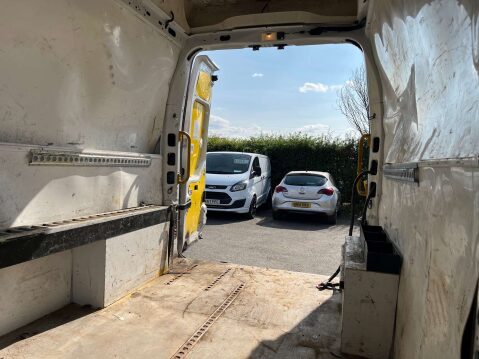 Vauxhall Movano 2.3 Movano L3H3 F3500 CDTi 36
