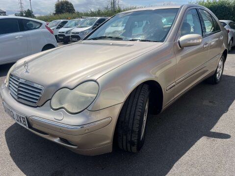 Mercedes-Benz C Class 2.0 C180 Elegance Auto 4dr 6