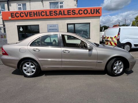 Mercedes-Benz C Class 2.0 C180 Elegance Auto 4dr 15