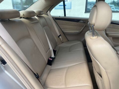 Mercedes-Benz C Class 2.0 C180 Elegance Auto 4dr 30