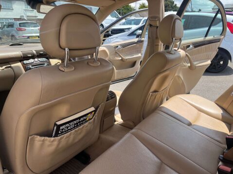 Mercedes-Benz C Class 2.0 C180 Elegance Auto 4dr 35